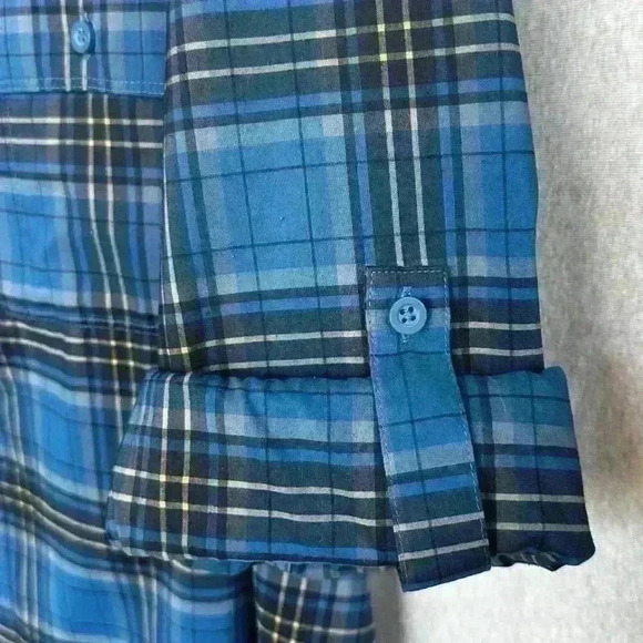 EUC Men's Swiss Tech Button-Down Long Sleeve Shirt Size XL Lightweight - Picture 7 of 10